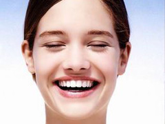 貴陽鑲烤瓷牙價(jià)格貴不貴？