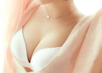 重慶華美自體脂肪隆胸要多少錢？