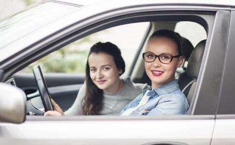 寧波做假體隆胸后會對開車有影響嗎？