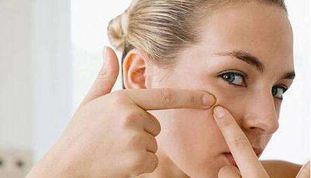 頑固痘印怎么消除？