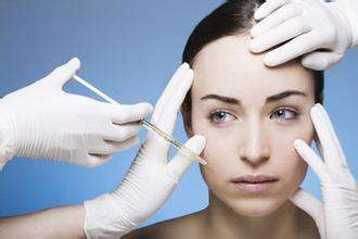 自體脂肪去法令紋能保持多久？