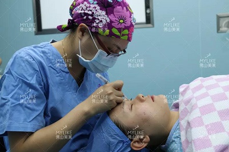 鄭秀晶一個(gè)回眸被轉(zhuǎn)發(fā)50000+次！