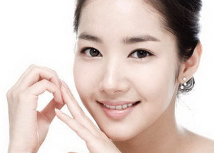 南京硅膠隆鼻價格貴不貴？