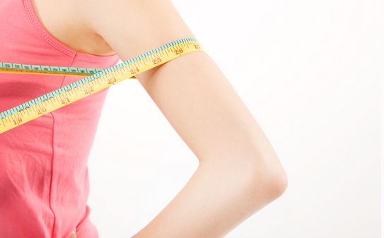 手臂抽脂好嗎？