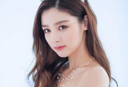 雙眼皮整形的費(fèi)用是多少？