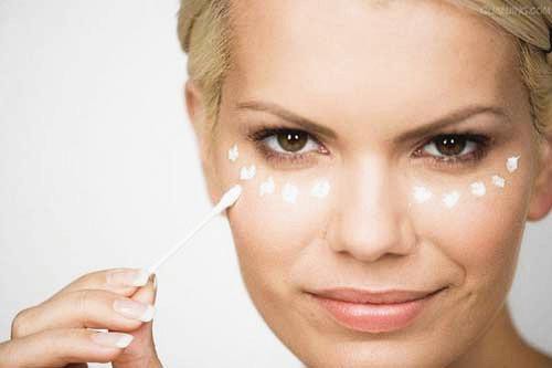 去眼袋內(nèi)切需要多久恢復(fù)？