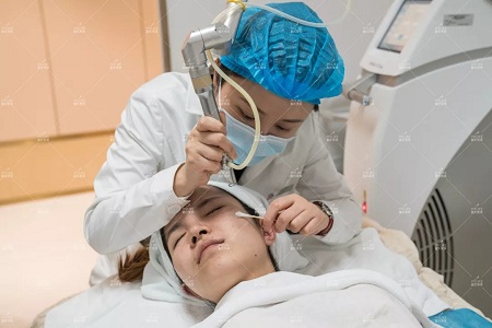 抗初老警報！萬物皆上漲、唯有臉下垂，你還說你不是老阿姨