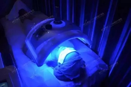 愛(ài)長(zhǎng)痘痘的你，應(yīng)該試試這道光！