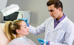 鼻翼縮小術(shù)費(fèi)用多少，有風(fēng)險(xiǎn)嗎，注意事項(xiàng)有這些