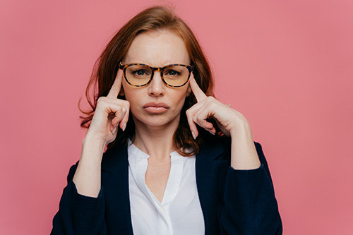 長(zhǎng)沙假體隆鼻整形醫(yī)院哪家好，隆鼻后多久可以戴眼鏡