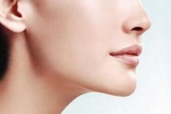 重慶醫(yī)院做硅膠假體墊下巴費(fèi)用多少，效果可以管多久